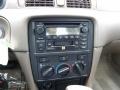 2001 Super White Toyota Camry LE V6  photo #20