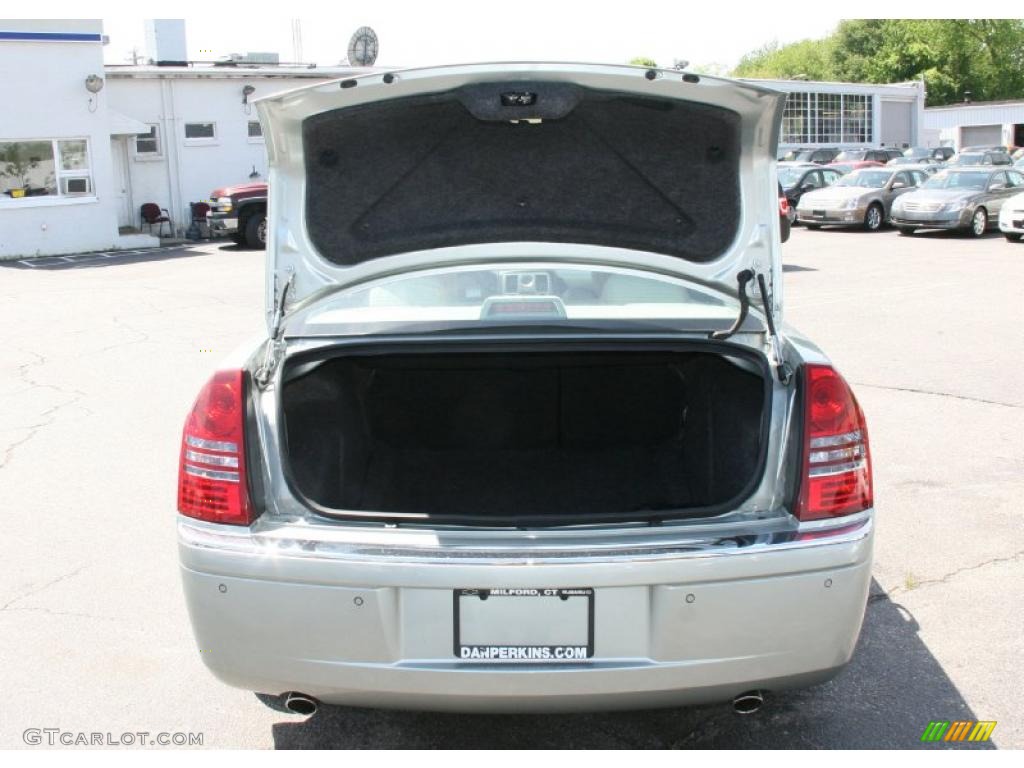 2006 300 C HEMI - Linen Gold Metallic / Dark Slate Gray/Light Graystone photo #7