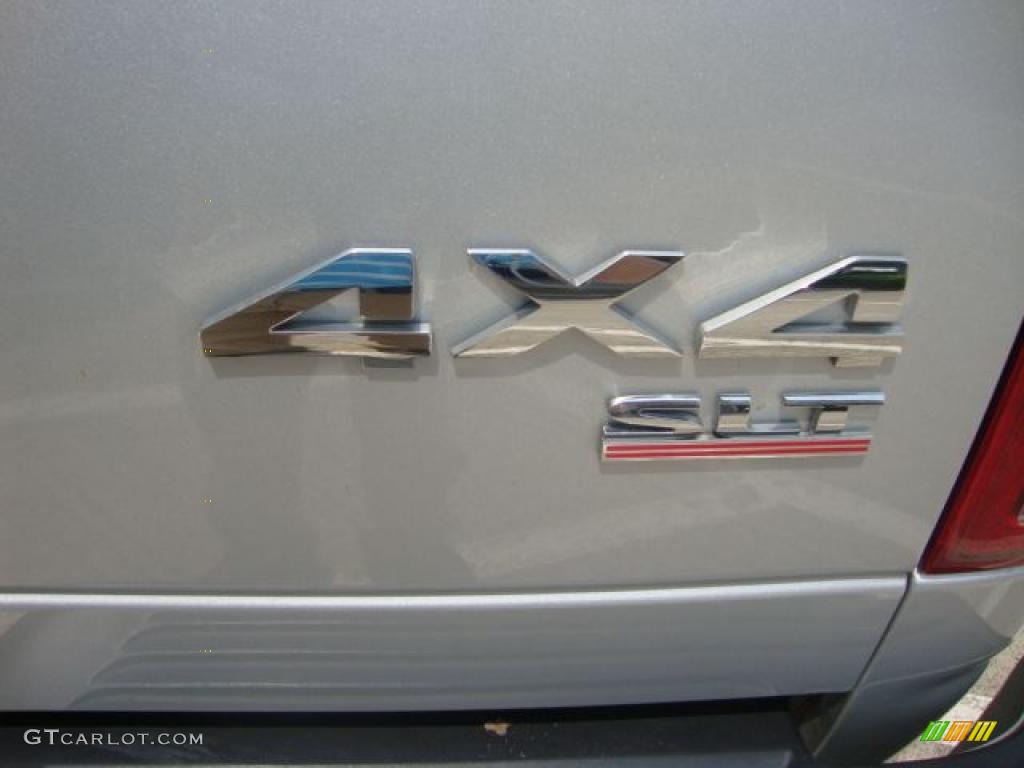 2003 Ram 1500 SLT Quad Cab 4x4 - Bright Silver Metallic / Dark Slate Gray photo #36