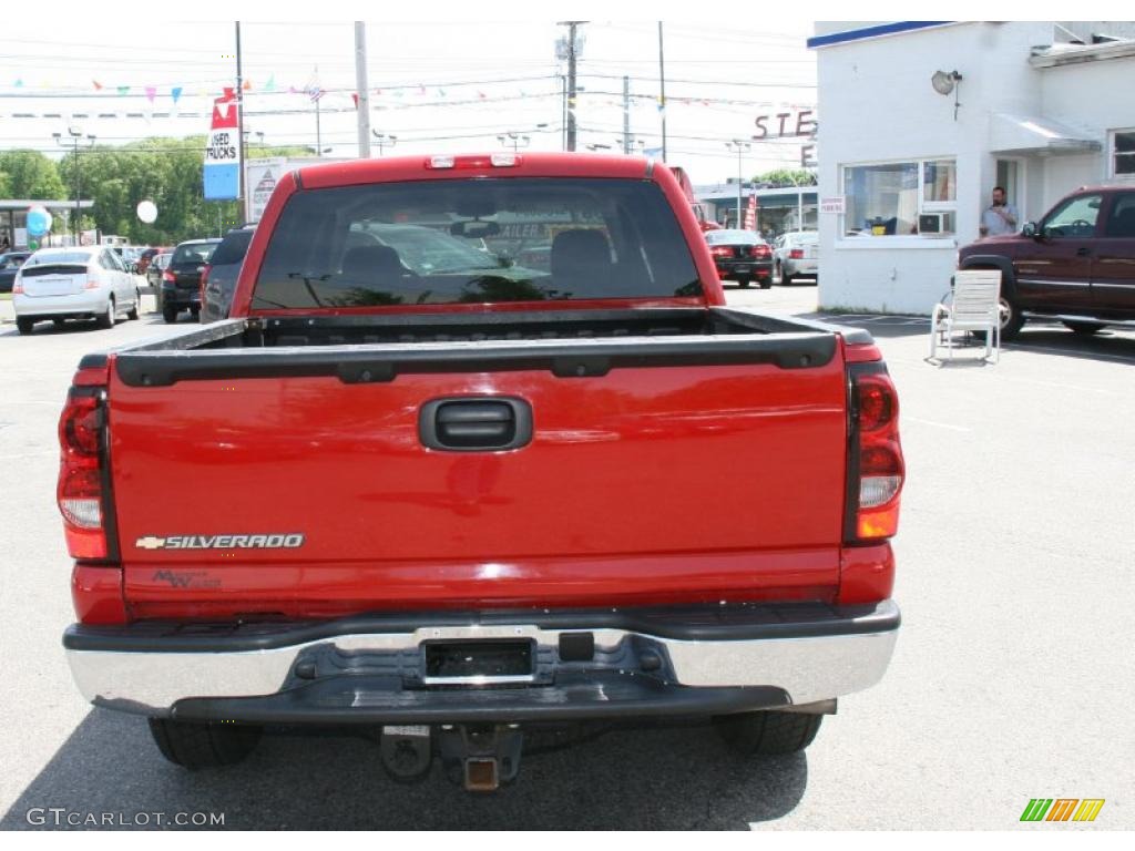 2006 Silverado 1500 Z71 Crew Cab 4x4 - Victory Red / Medium Gray photo #6