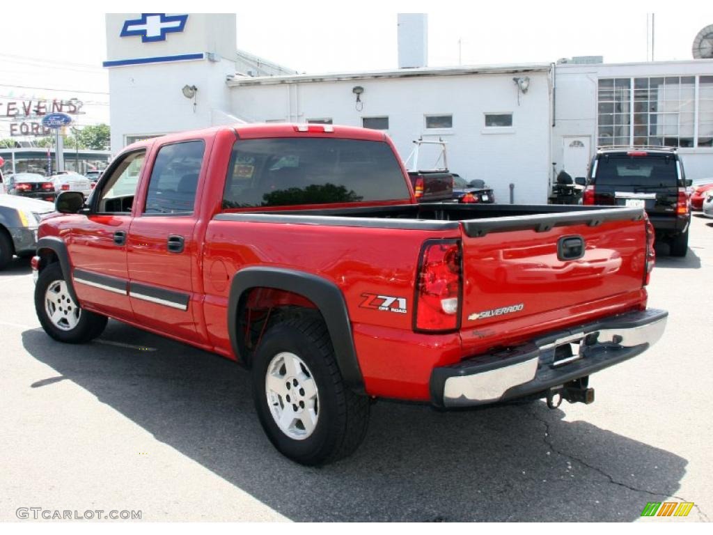 2006 Silverado 1500 Z71 Crew Cab 4x4 - Victory Red / Medium Gray photo #8