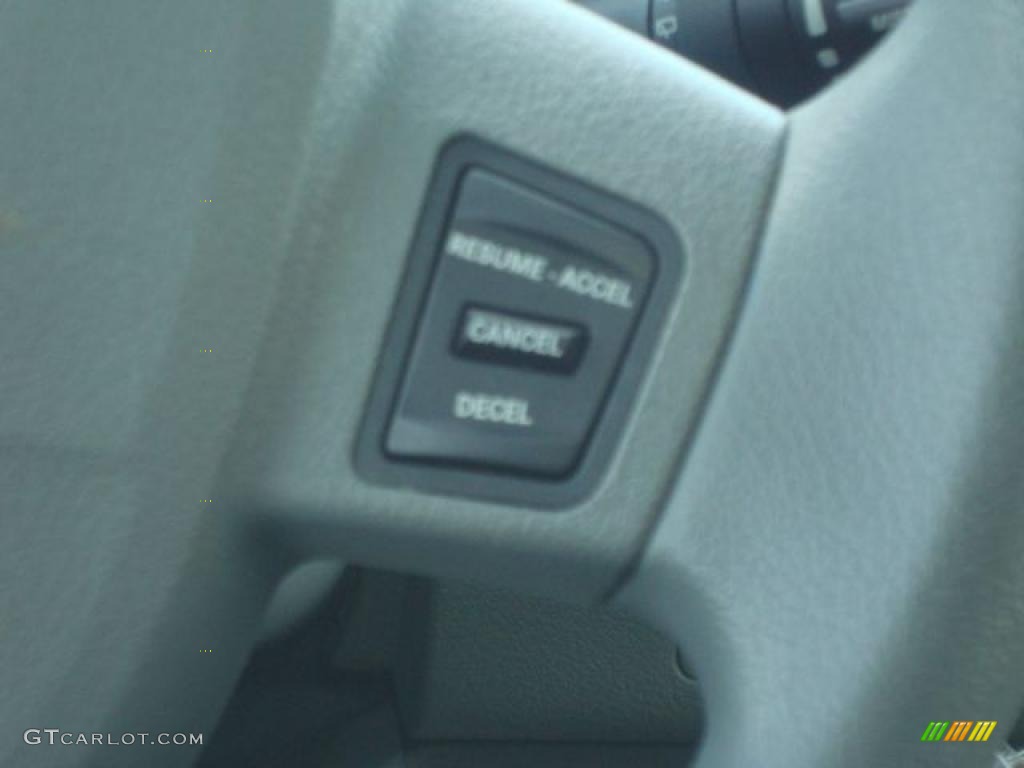 2005 Grand Cherokee Laredo 4x4 - Deep Beryl Green Pearl / Khaki photo #23