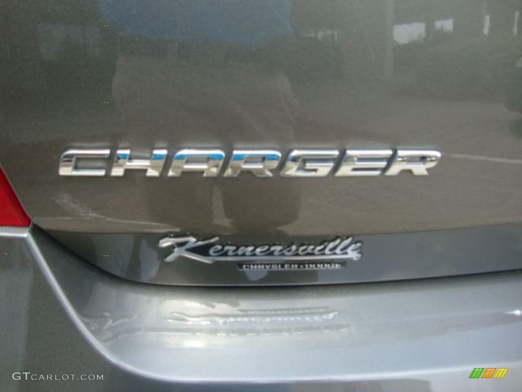 2008 Charger SE - Dark Titanium Metallic / Dark Slate Gray photo #27