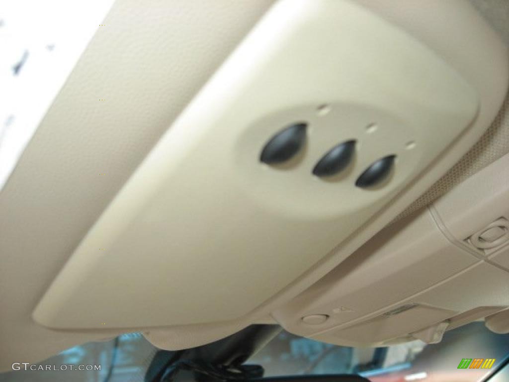 2007 CTS Sedan - Gold Mist / Cashmere photo #38