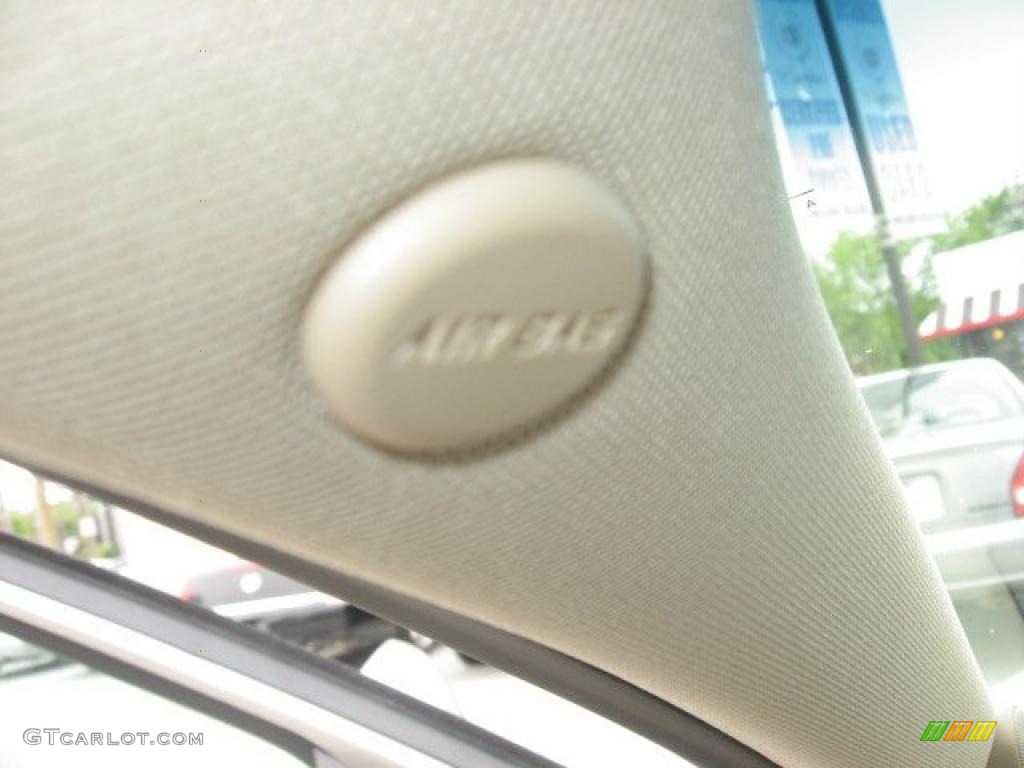 2007 CTS Sedan - Gold Mist / Cashmere photo #39