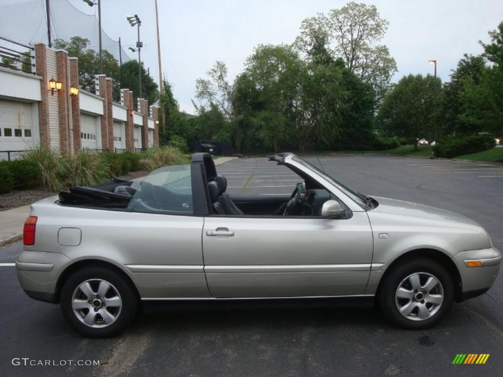 2001 Cabrio GLX - Desert Wind Metallic / Black photo #7
