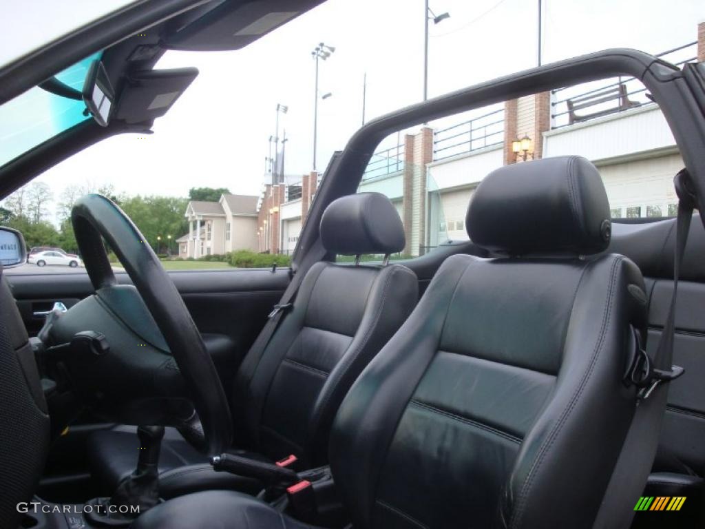 2001 Cabrio GLX - Desert Wind Metallic / Black photo #10