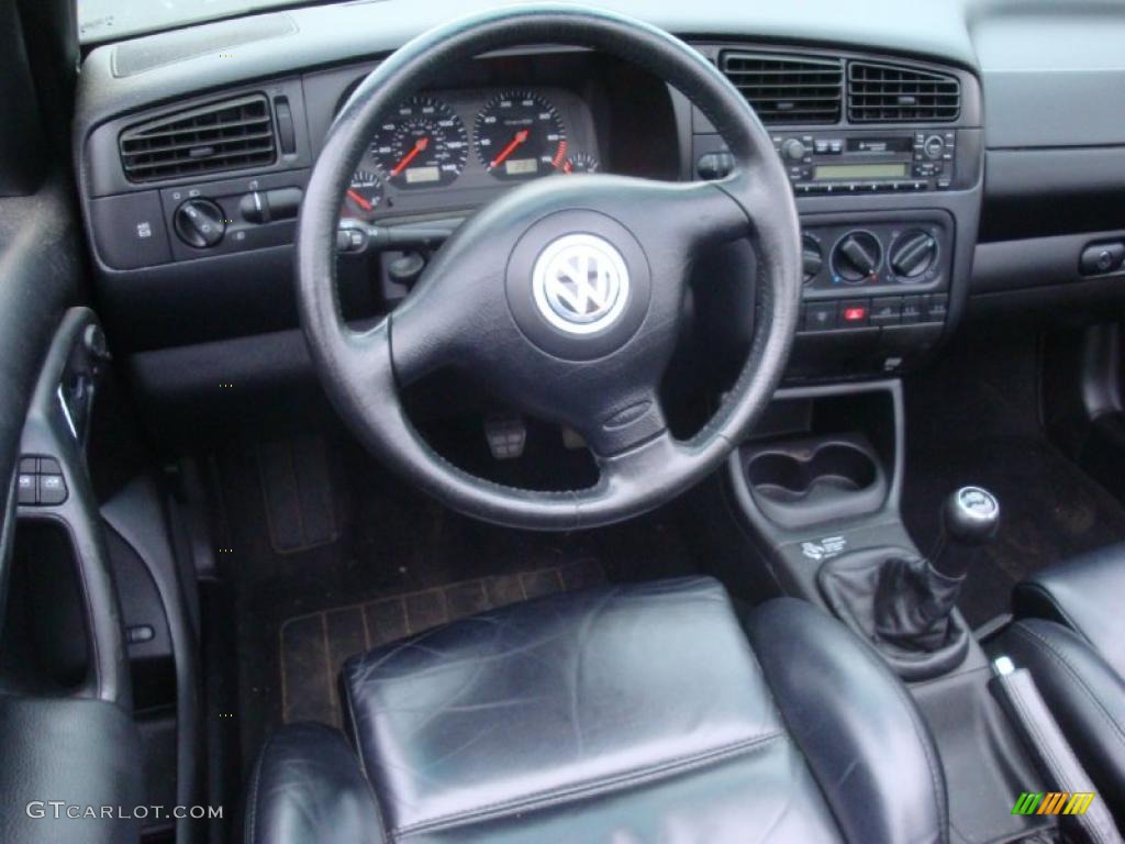 2001 Cabrio GLX - Desert Wind Metallic / Black photo #12
