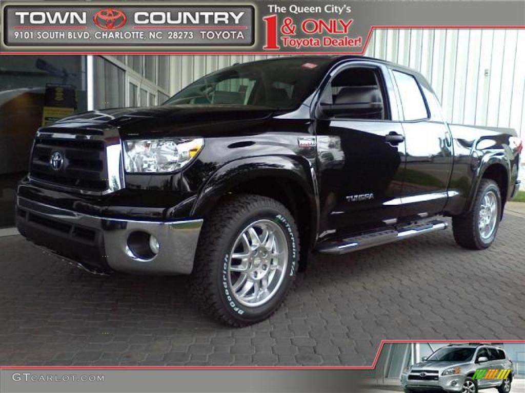 Black Toyota Tundra