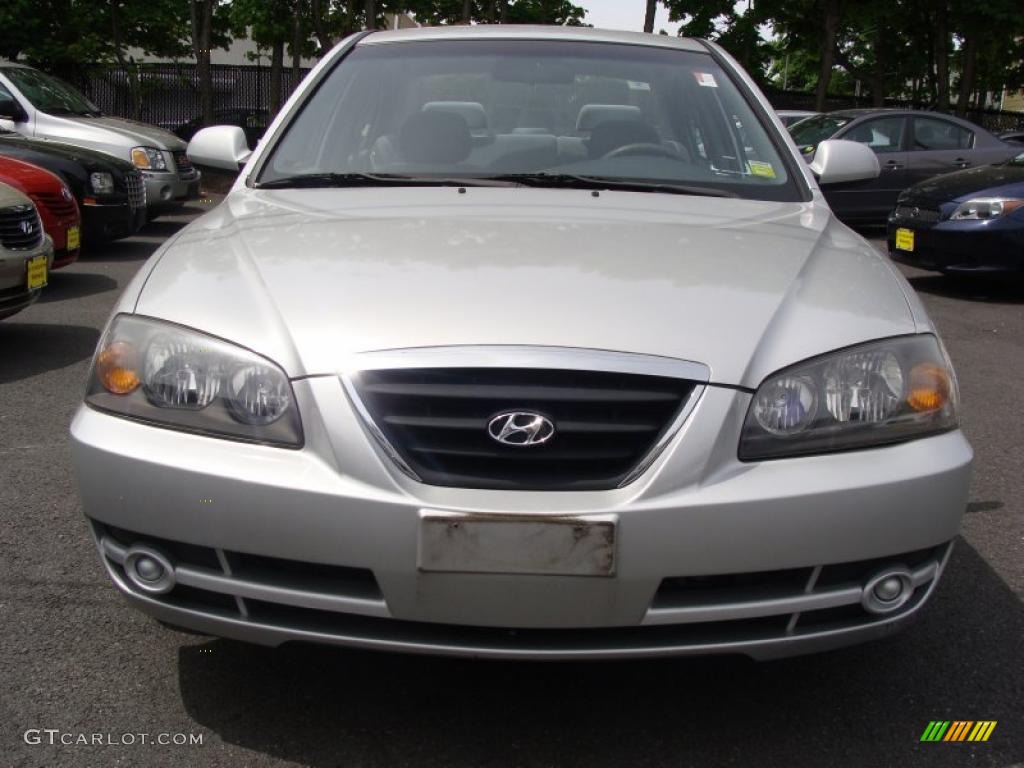 2004 Elantra GT Sedan - Sterling Silver / Gray photo #2