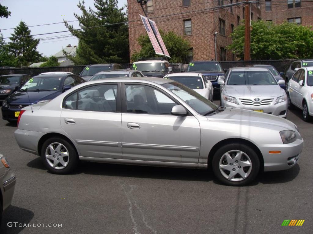 2004 Elantra GT Sedan - Sterling Silver / Gray photo #4