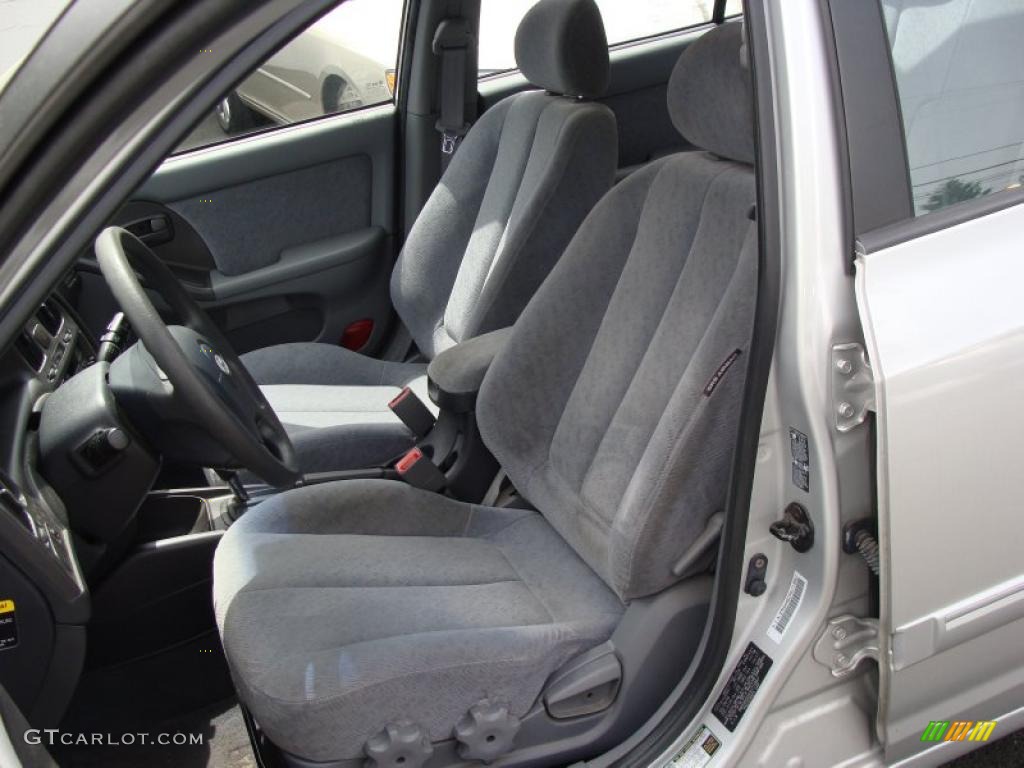 2004 Elantra GT Sedan - Sterling Silver / Gray photo #14