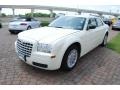 2006 Stone White Chrysler 300   photo #3