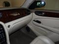 Seafrost Metallic - XJ XJ8 Photo No. 27