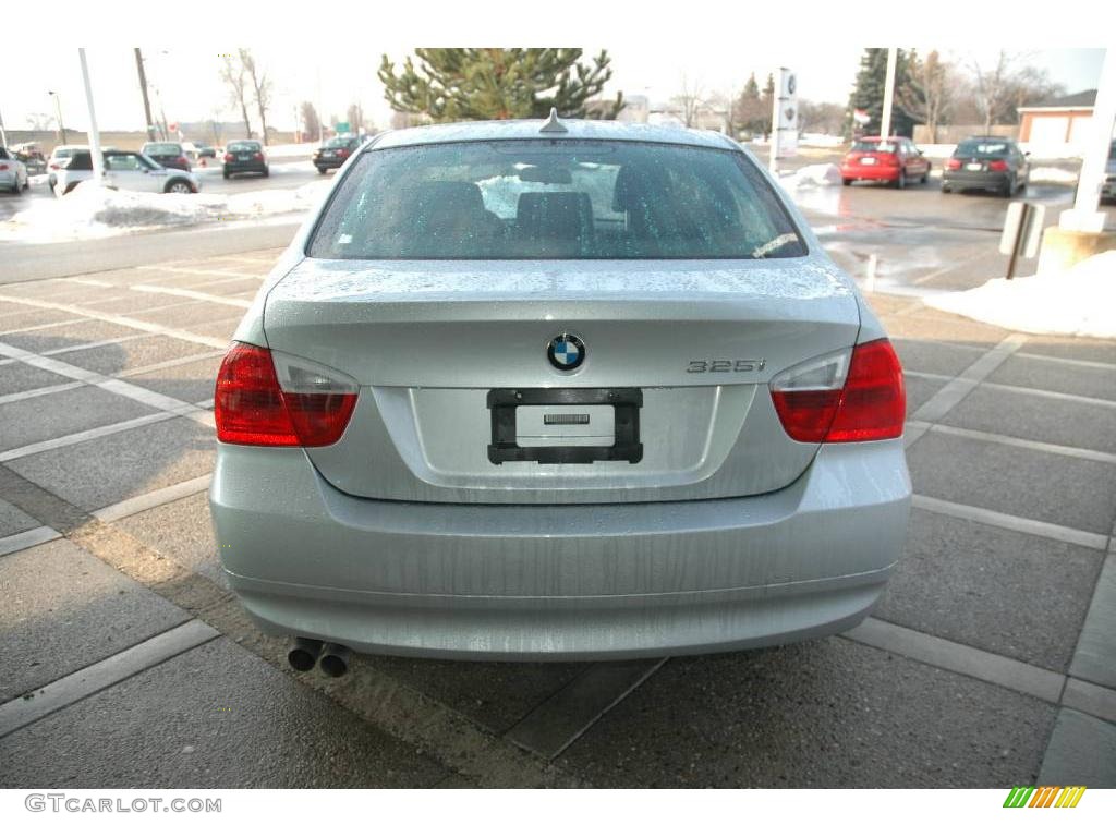 2006 3 Series 325i Sedan - Titanium Silver Metallic / Black photo #7