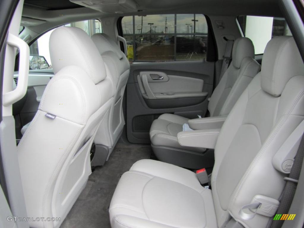 2010 Traverse LT AWD - Dark Cherry Metallic / Dark Gray/Light Gray photo #4