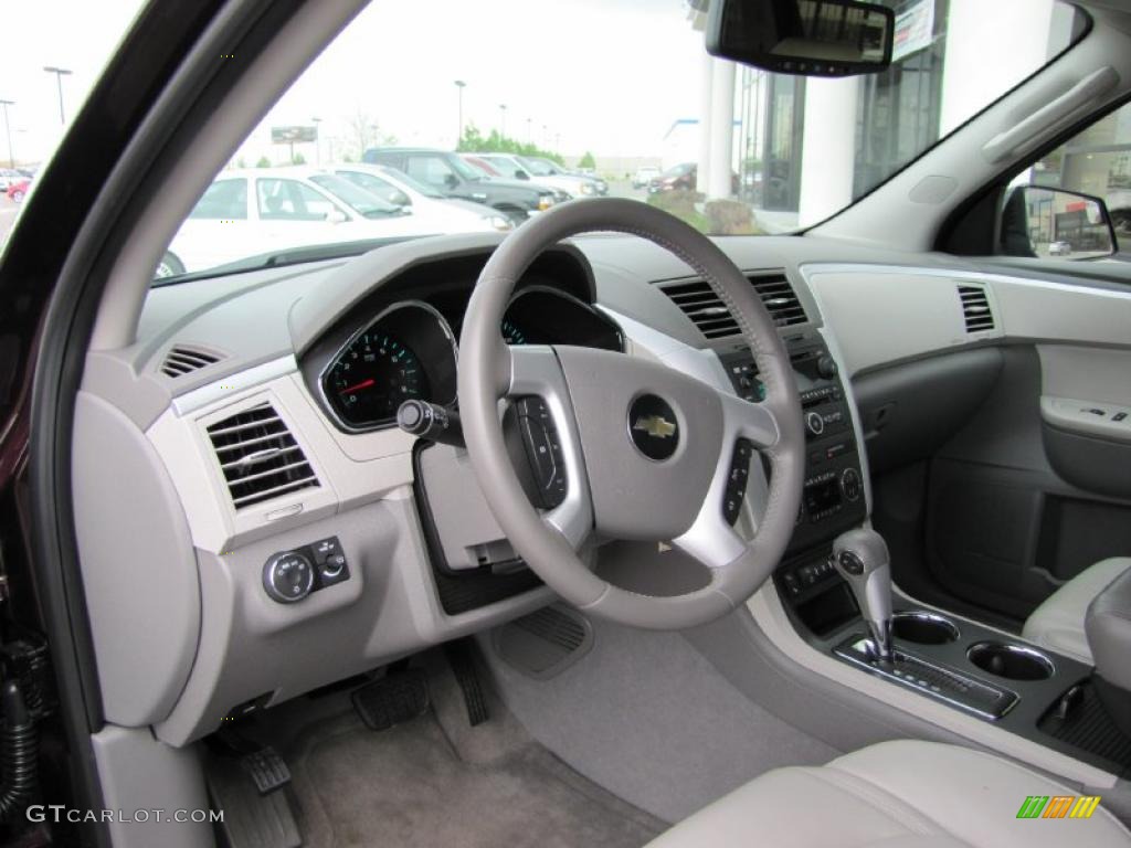 2010 Traverse LT AWD - Dark Cherry Metallic / Dark Gray/Light Gray photo #6