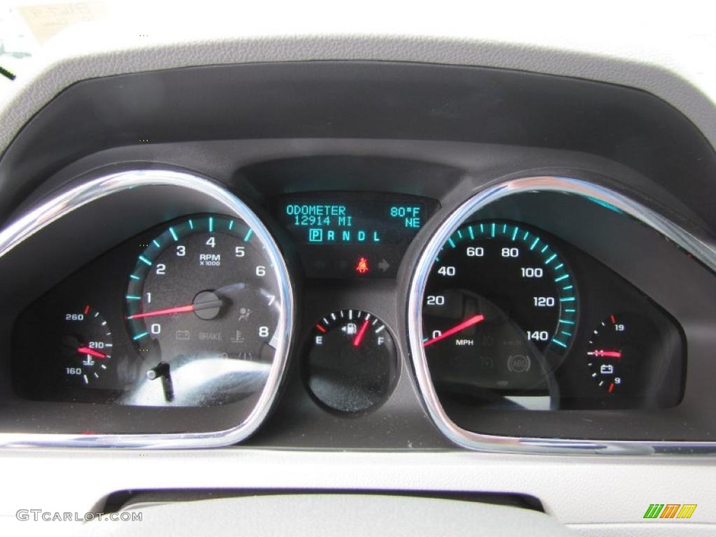 2010 Traverse LT AWD - Dark Cherry Metallic / Dark Gray/Light Gray photo #8