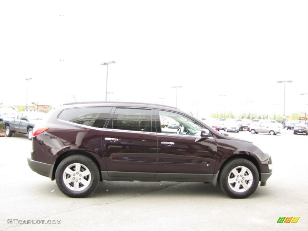 2010 Traverse LT AWD - Dark Cherry Metallic / Dark Gray/Light Gray photo #13