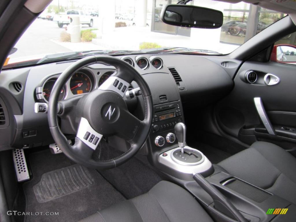 2006 350Z Enthusiast Coupe - Redline / Carbon Black photo #5