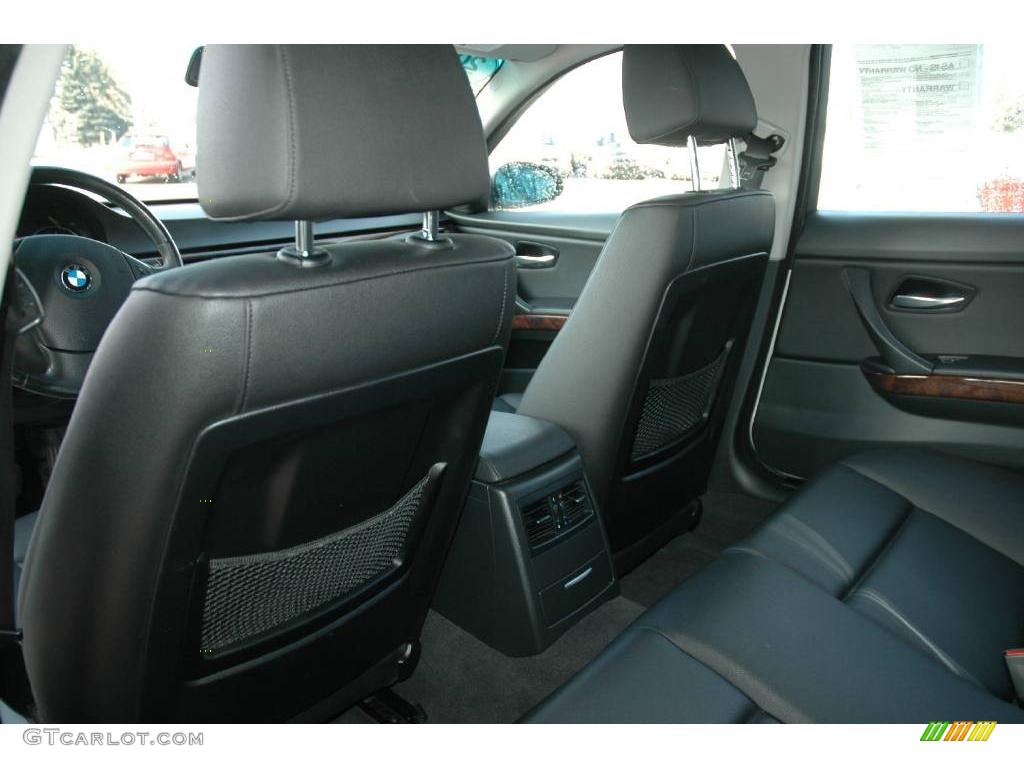 2006 3 Series 325i Sedan - Titanium Silver Metallic / Black photo #16
