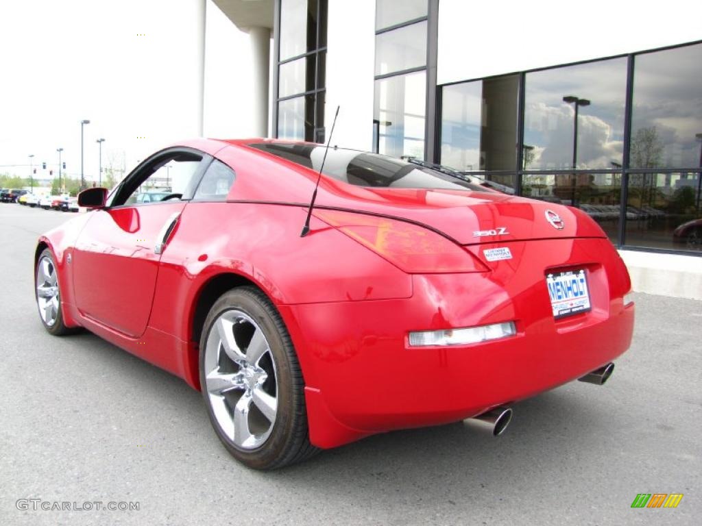 2006 350Z Enthusiast Coupe - Redline / Carbon Black photo #10