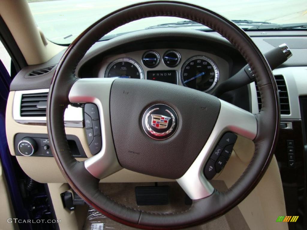 2010 Cadillac Escalade Premium AWD Cashmere/Cocoa Steering Wheel Photo #30169962