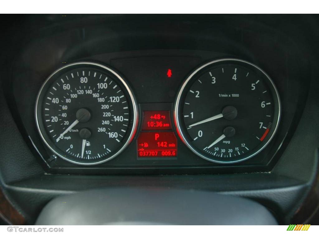 2006 3 Series 325i Sedan - Titanium Silver Metallic / Black photo #23