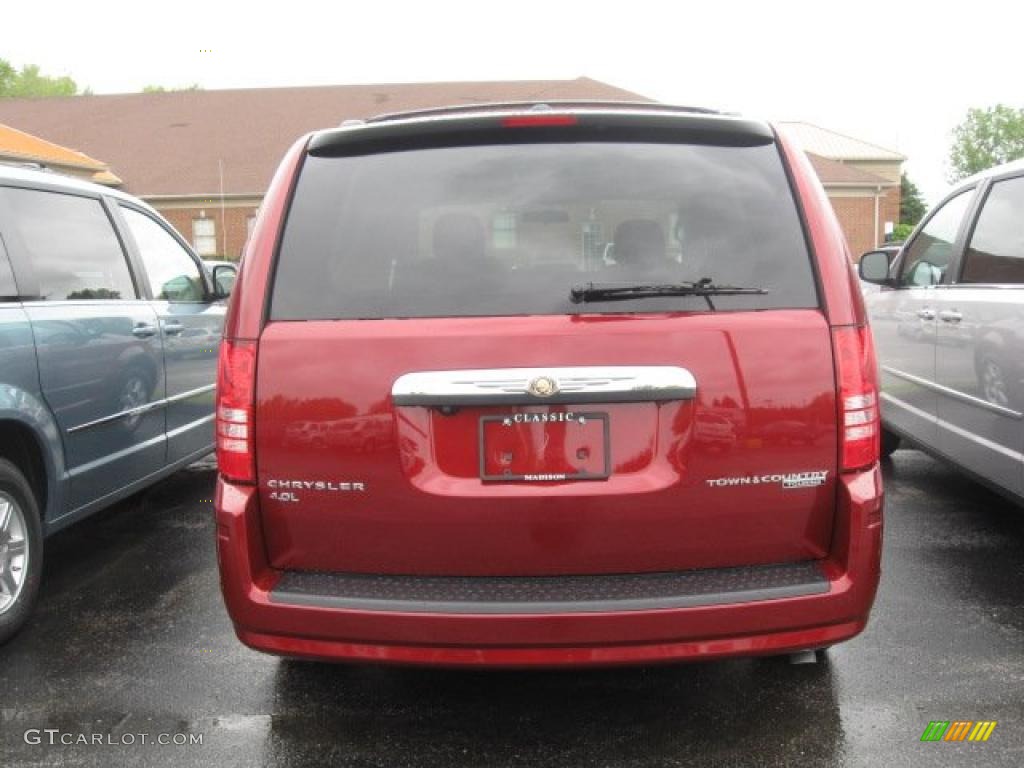 2010 Town & Country Touring - Inferno Red Crystal Pearl / Dark Slate Gray photo #4