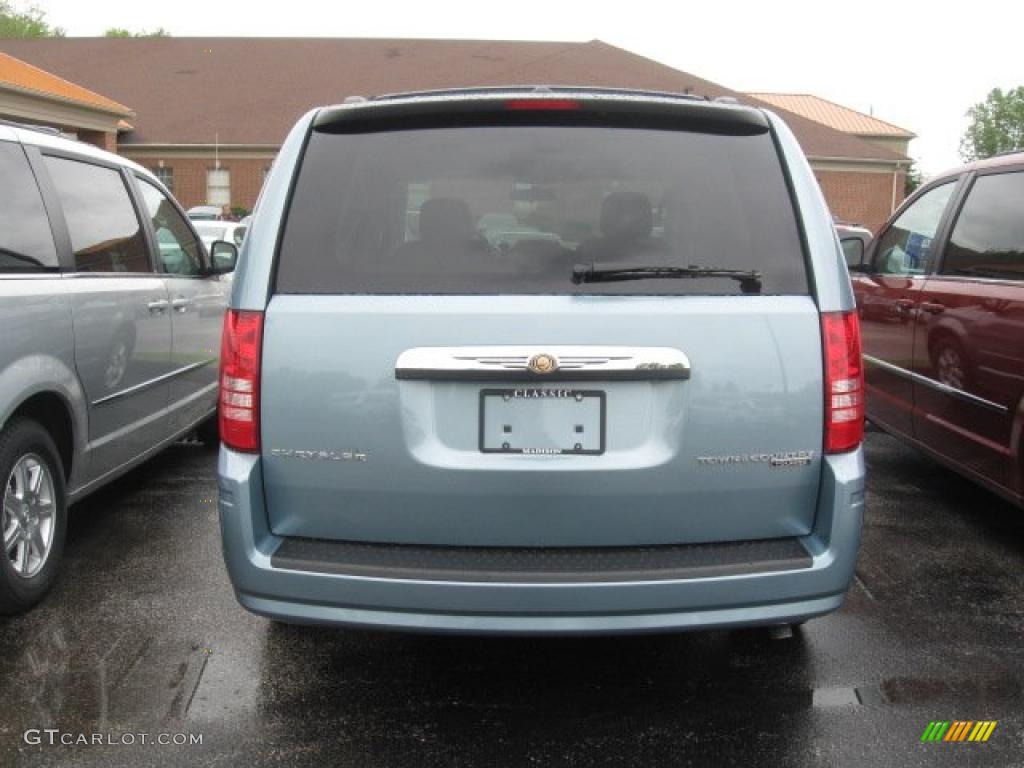 2010 Town & Country Touring - Clearwater Blue Pearl / Medium Slate Gray/Light Shale photo #4