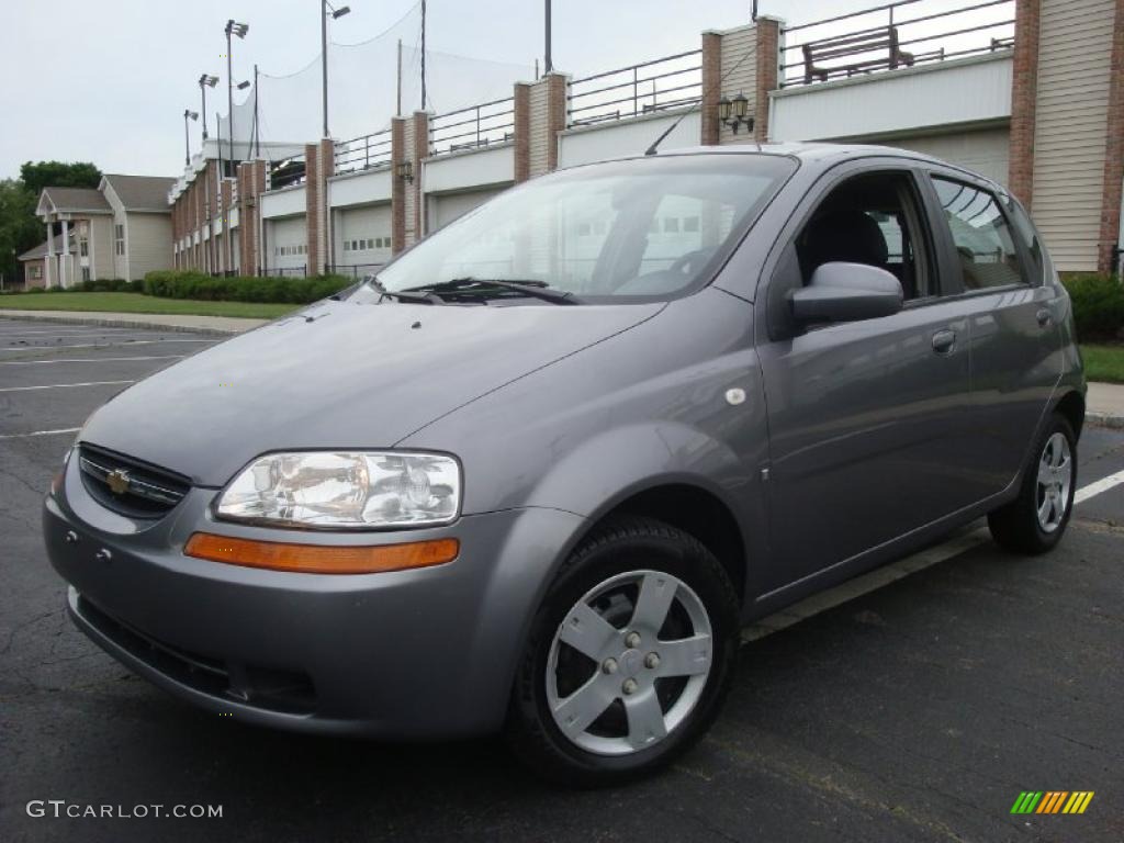 2007 Aveo 5 LS Hatchback - Medium Gray / Charcoal Black photo #1