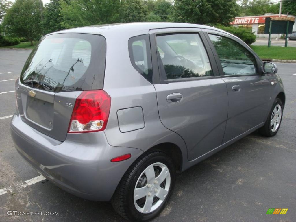2007 Aveo 5 LS Hatchback - Medium Gray / Charcoal Black photo #6