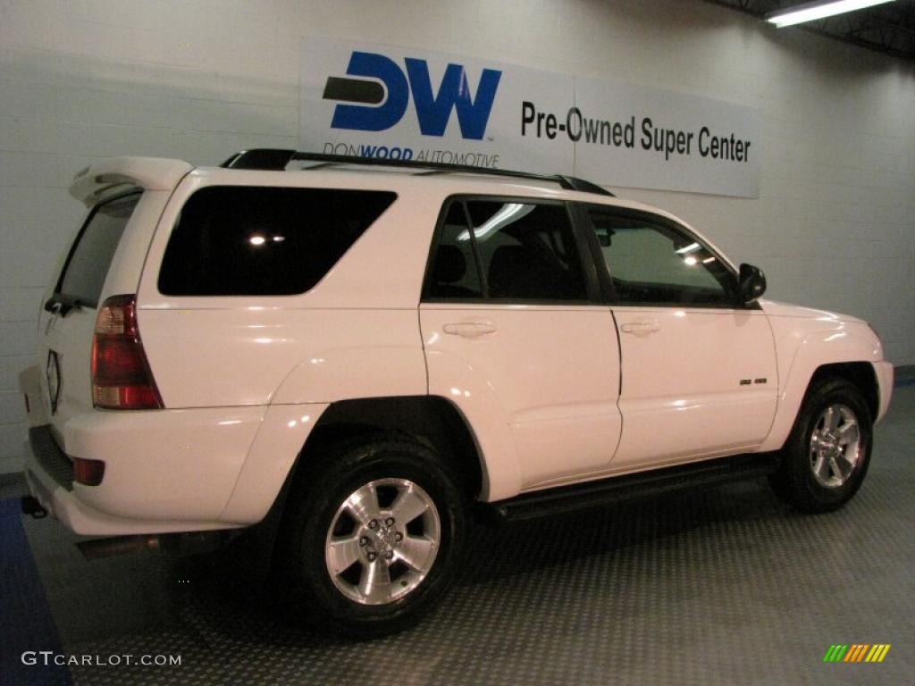 2004 4Runner SR5 4x4 - Natural White / Stone photo #4