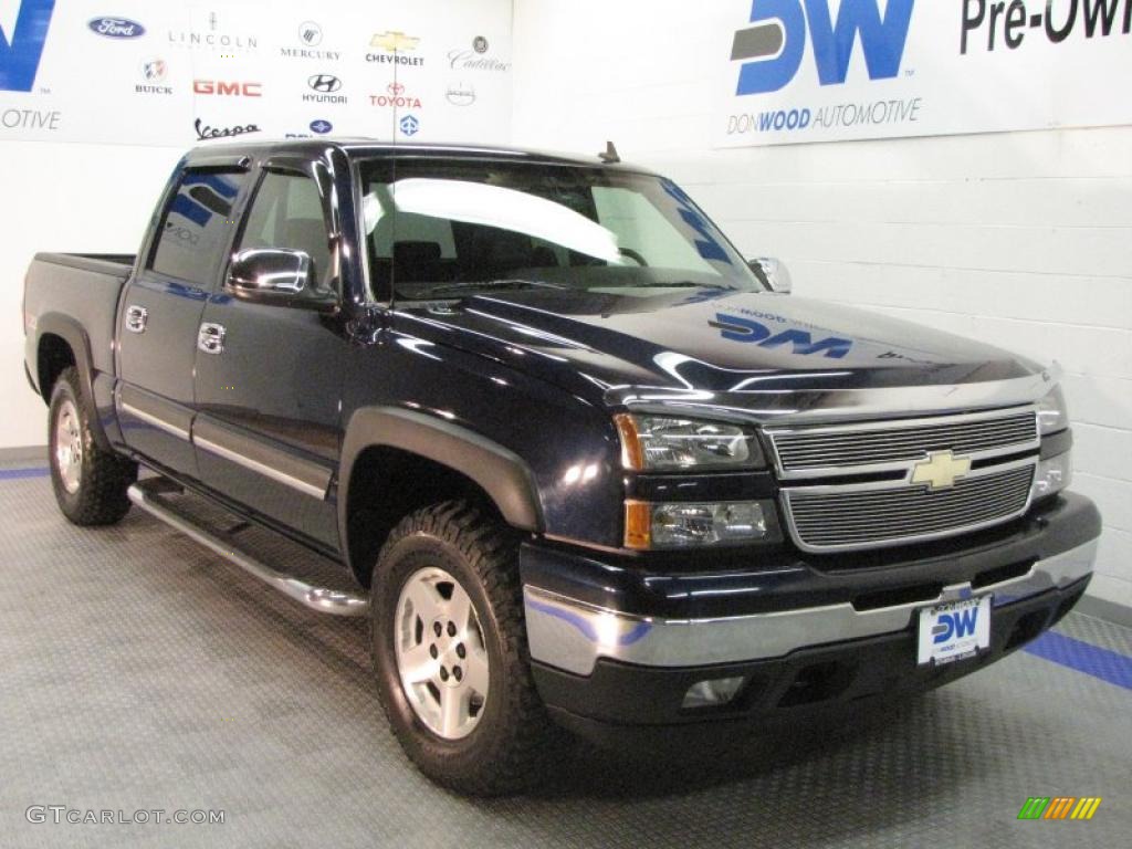 2006 Silverado 1500 Z71 Crew Cab 4x4 - Blue Granite Metallic / Dark Charcoal photo #1