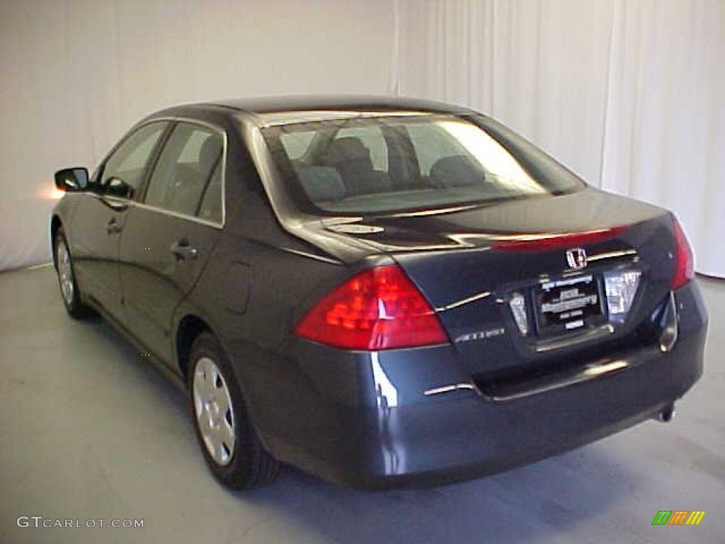2007 Accord LX Sedan - Graphite Pearl / Gray photo #25