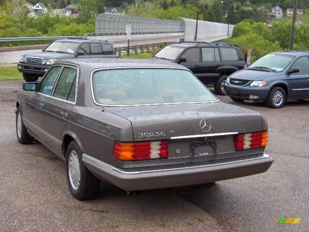1991 S Class 300 SE - Pearl Grey Metallic / Parchment photo #35