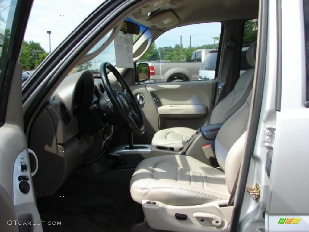 2002 Liberty Limited 4x4 - Bright Silver Metallic / Taupe photo #7