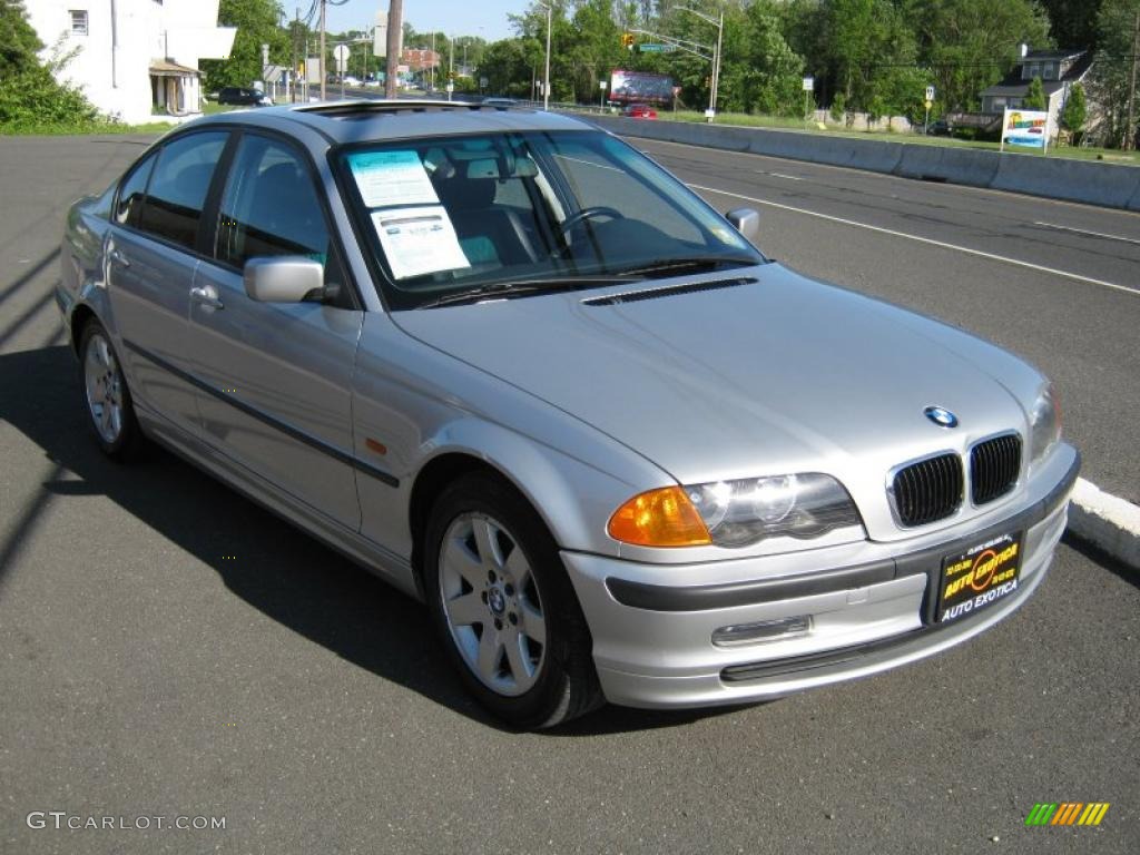 2001 3 Series 325i Sedan - Titanium Silver Metallic / Black photo #4