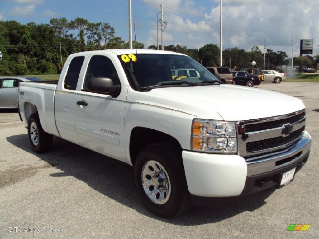 2009 Silverado 1500 LT Extended Cab 4x4 - Summit White / Dark Titanium photo #10