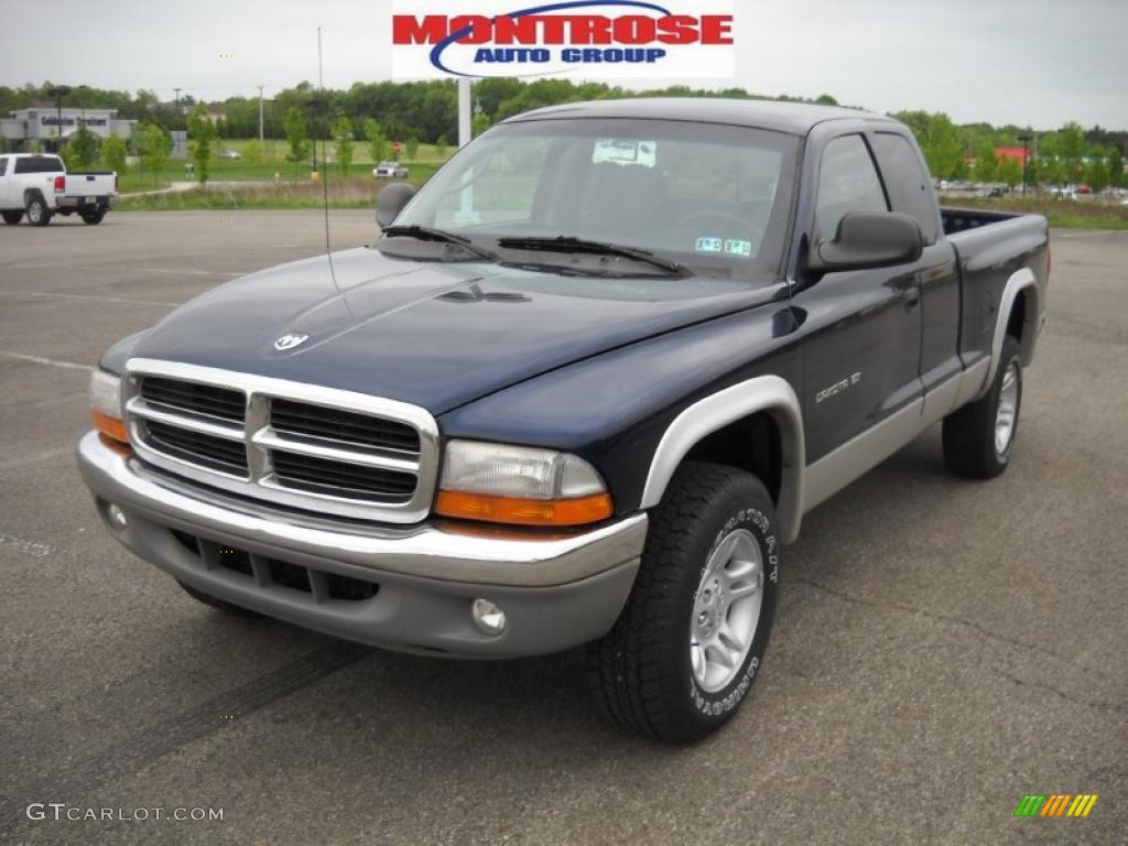 2001 Dakota SLT Club Cab 4x4 - Patriot Blue Pearl / Dark Slate Gray photo #21