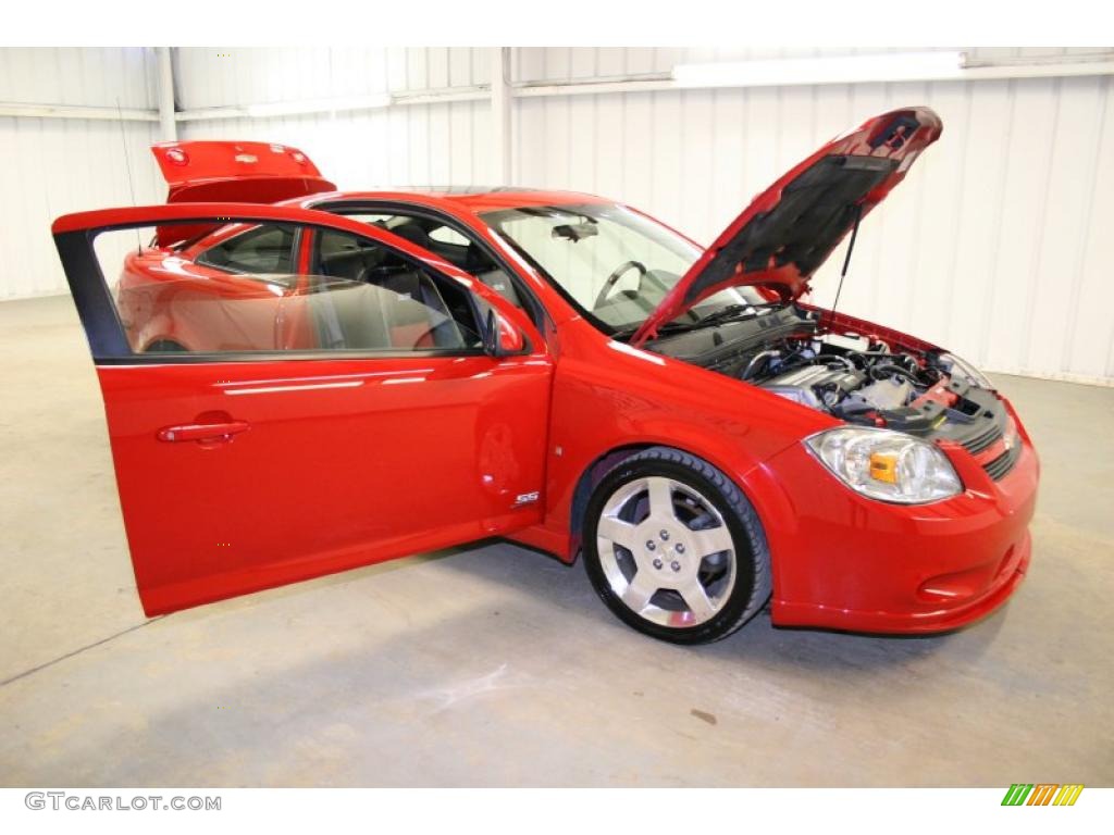 2007 Cobalt SS Supercharged Coupe - Victory Red / Ebony/Red photo #42