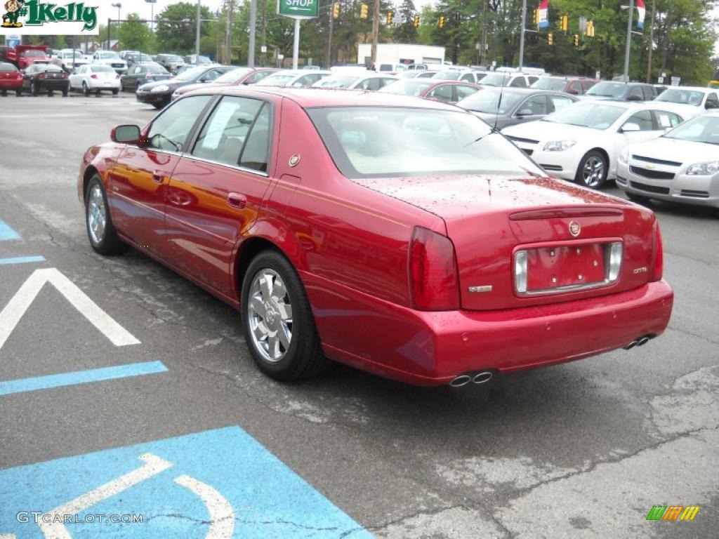 2004 DeVille DTS - Crimson Red Pearl / Cashmere photo #5