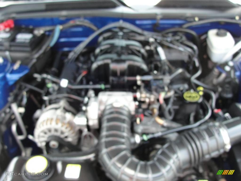 2006 Mustang V6 Premium Convertible - Vista Blue Metallic / Light Parchment photo #23