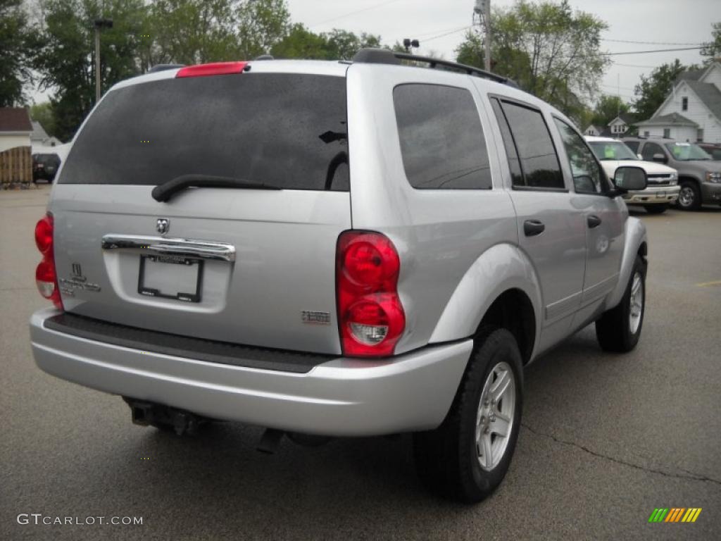 2005 Durango SLT 4x4 - Bright Silver Metallic / Medium Slate Gray photo #7