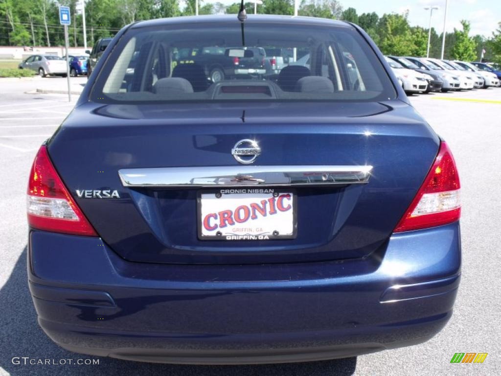 2009 Versa 1.8 S Sedan - Blue Onyx / Charcoal photo #4