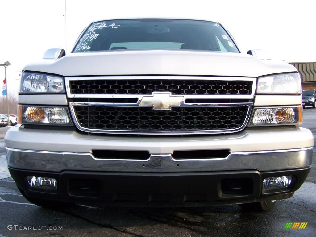 2006 Silverado 1500 LT Extended Cab - Silver Birch Metallic / Dark Charcoal photo #3