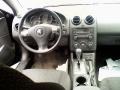 Black - G6 V6 Sedan Photo No. 7