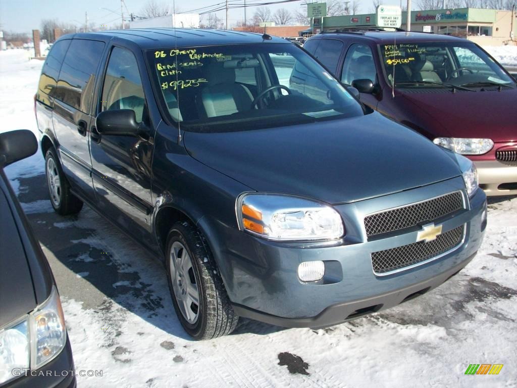 2006 Uplander LS - Blue Granite Metallic / Medium Gray photo #2
