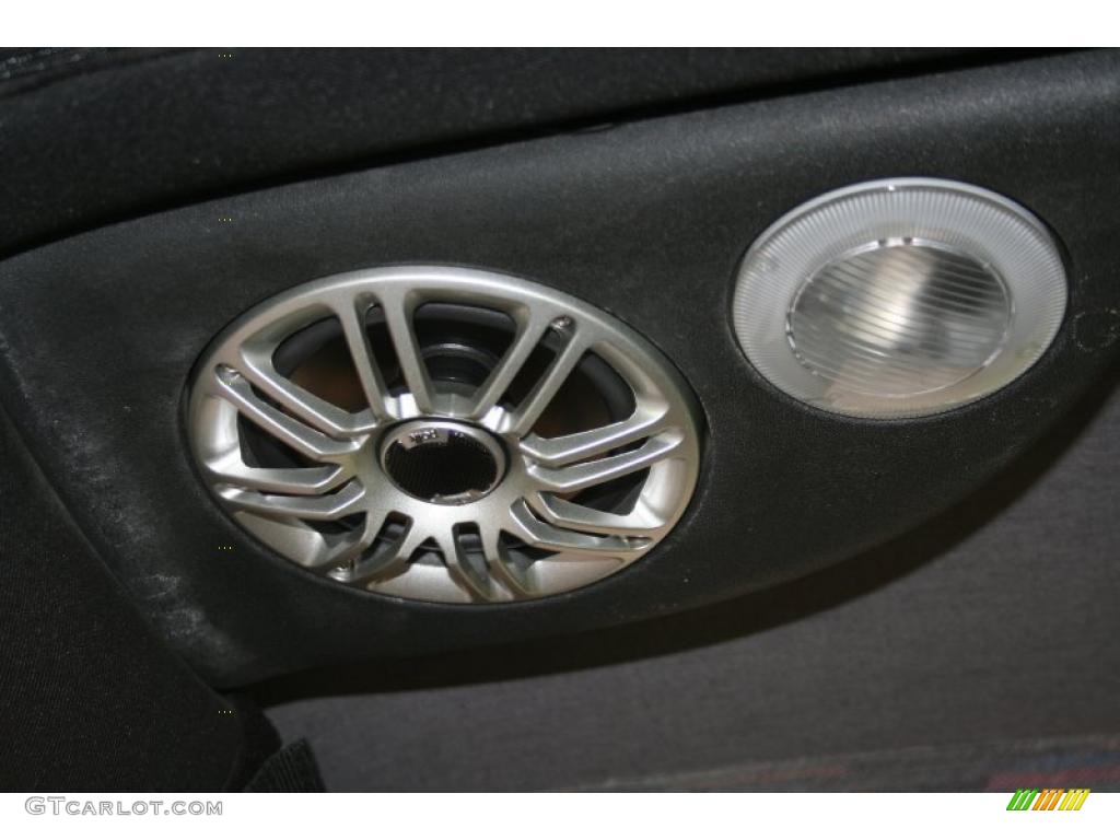 2004 Wrangler Rubicon 4x4 - Bright Silver Metallic / Dark Slate Gray photo #21