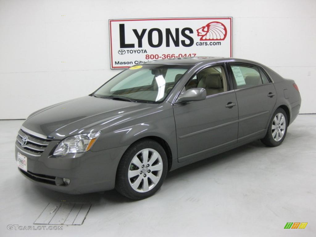 2007 Avalon XLS - Phantom Gray Pearl / Light Gray photo #1